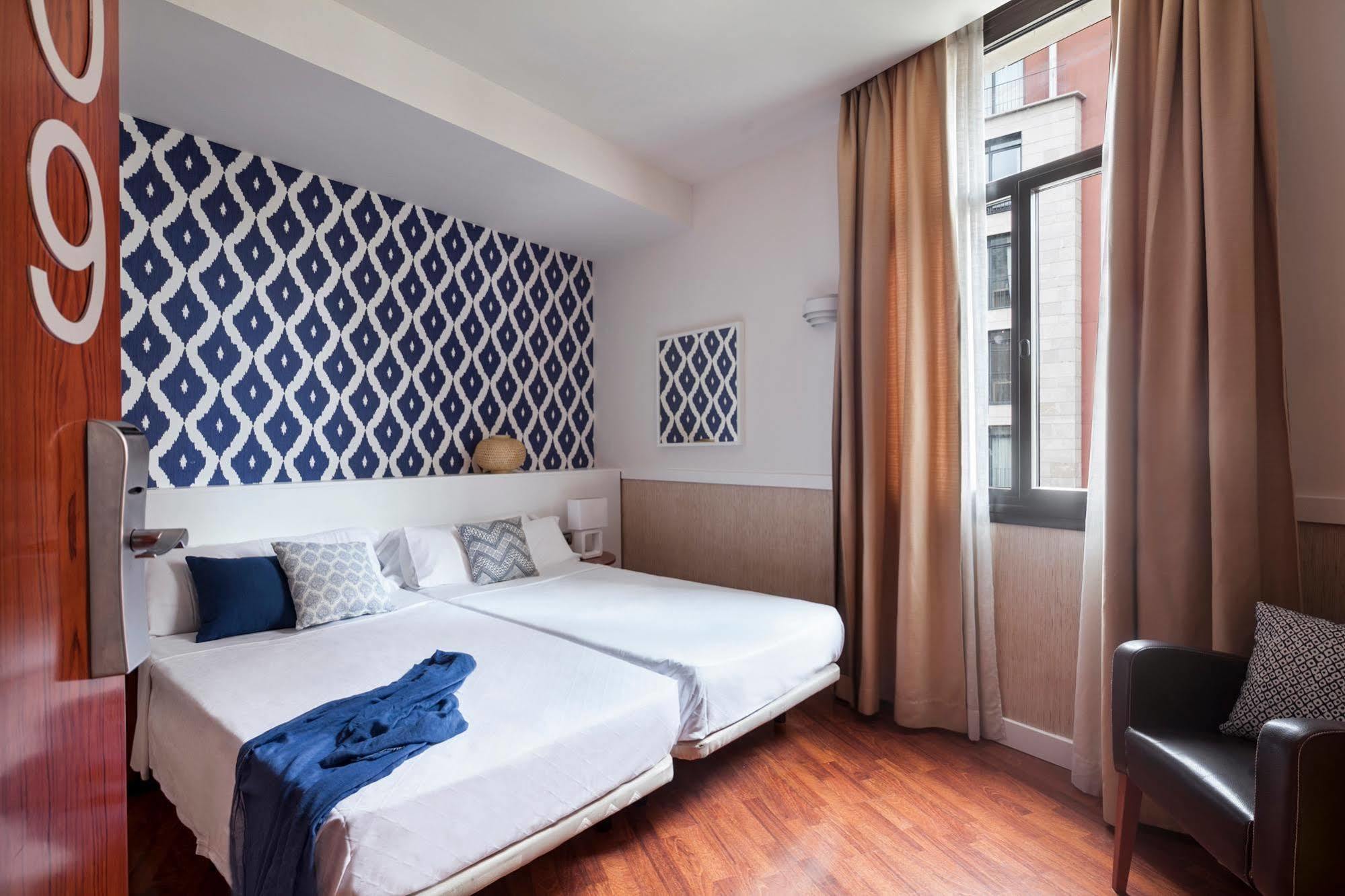 Itc Barcelona By Soho Boutique Hotel Exterior photo